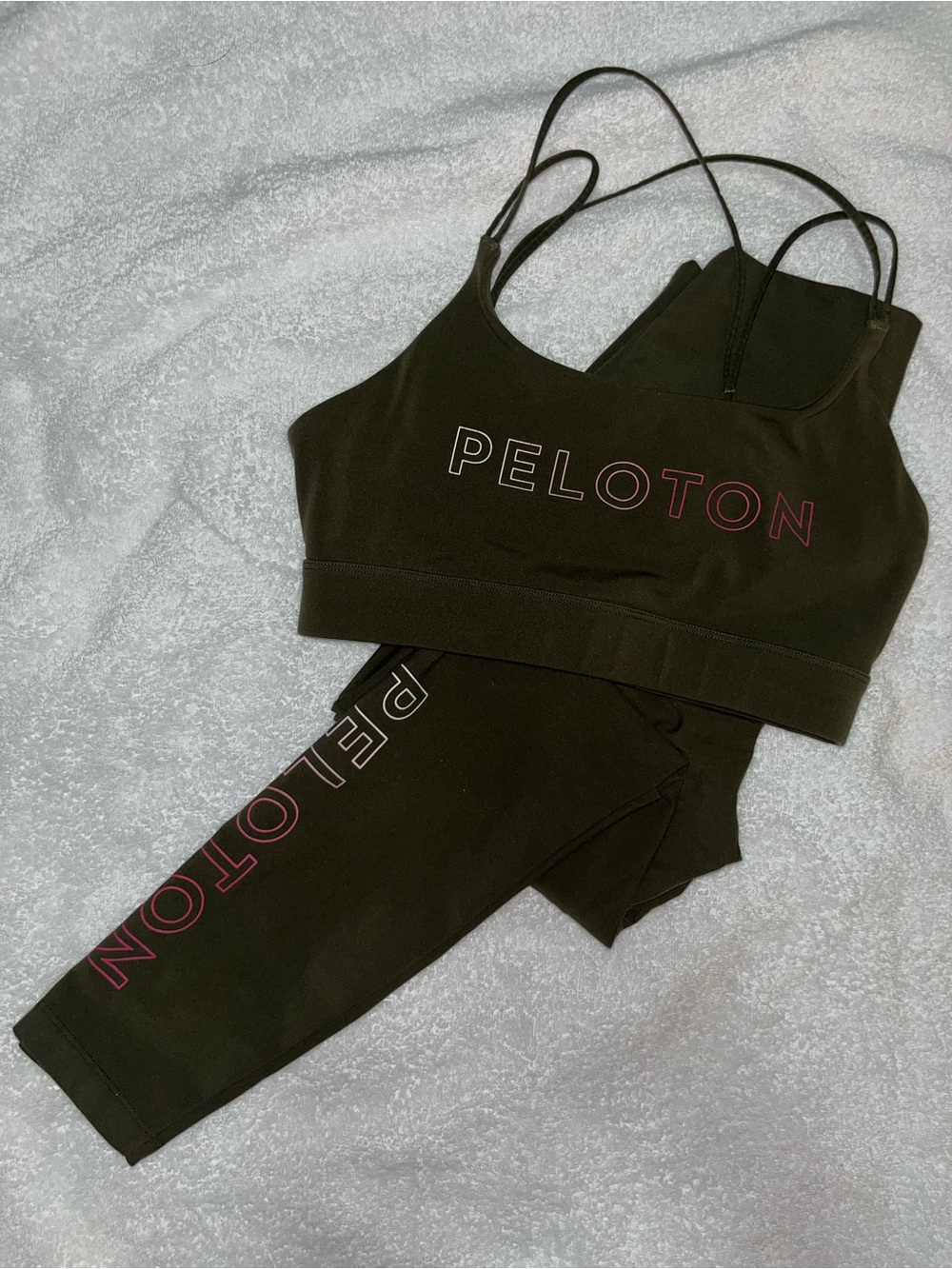 ⚡️SET ⚡️Peloton Speed Up set - Leggings/Sports Bra